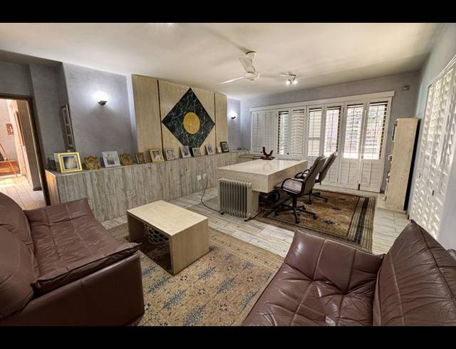 3 BEDROOM HOUSE FOR SALE IN SANDOWN